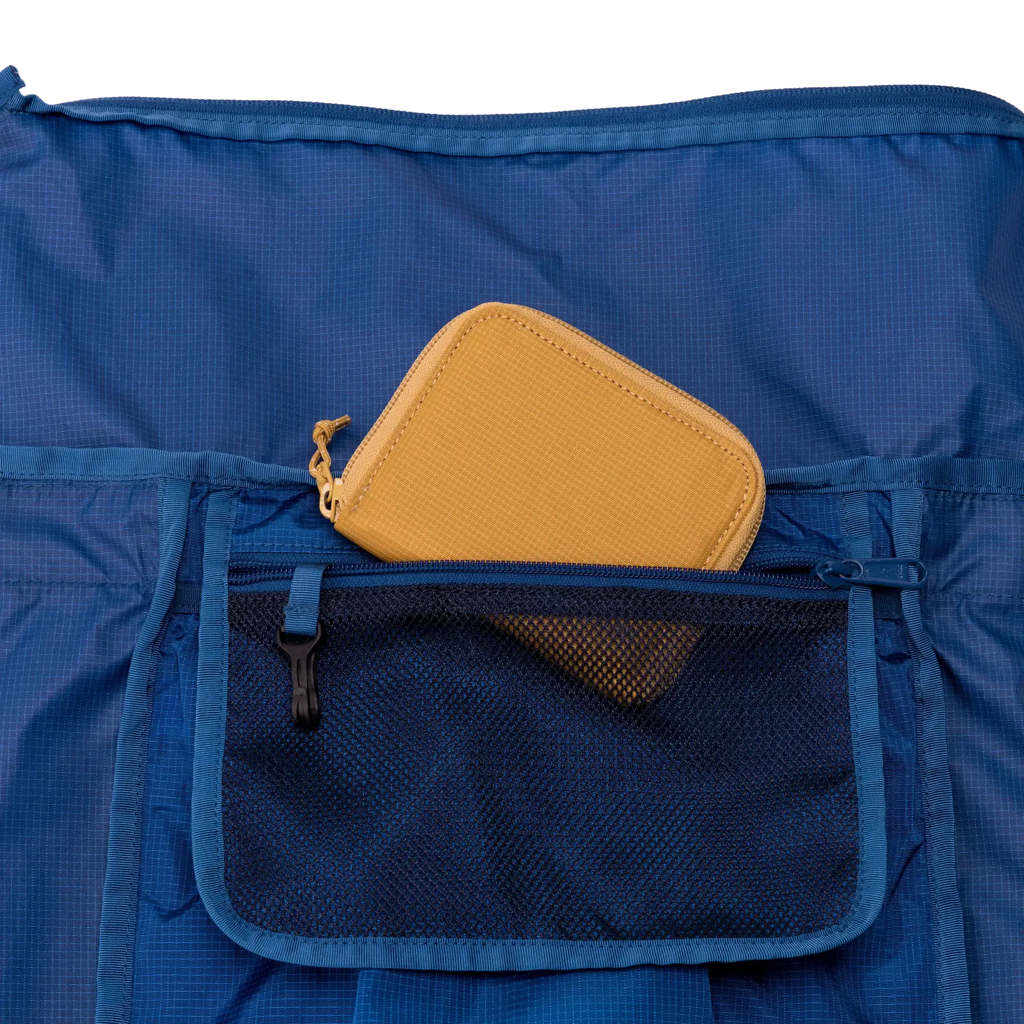 Montbell Gear Container Pack 20 - Image 10